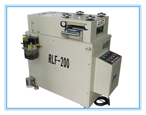 RLF 高精密型自动矫正机